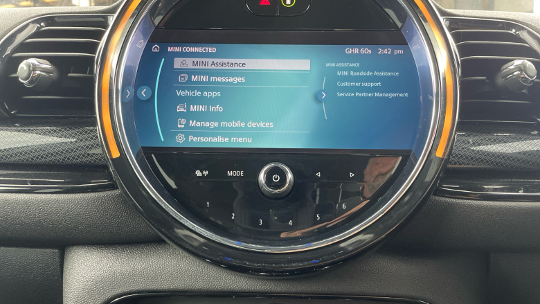 MINI Clubman 1.5 Cooper Shadow Edition 6dr Petrol Estate